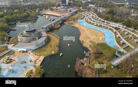 揚中哪個公園好玩？不妨從歷史、文化、自然景觀等角度來考量。